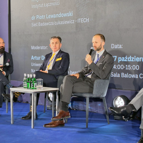 Jan Domanik wypowiadający się podczas Kongresu